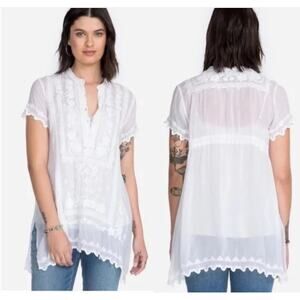 Johnny Was Top Embroidered Blouse Sz XS Liesse Tunic Boho Coastal Beachy Cruise